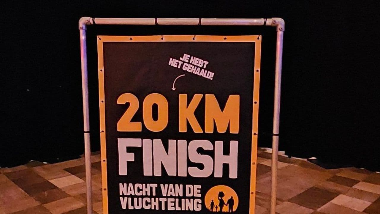 Miles de corredores participando en la Noche de los Refugiados en los Países Bajos