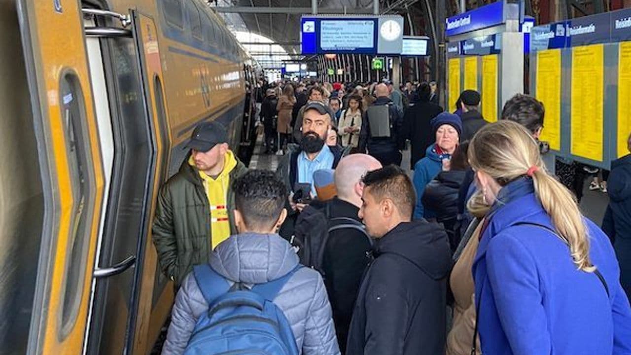 Viajeros en NS tren