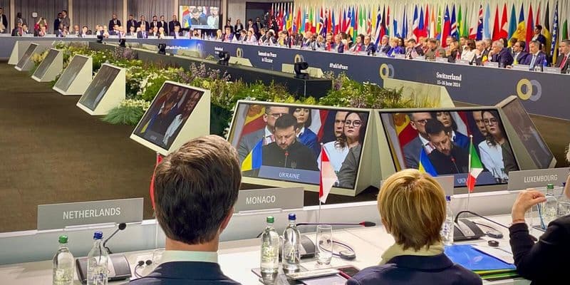 NATO reunión