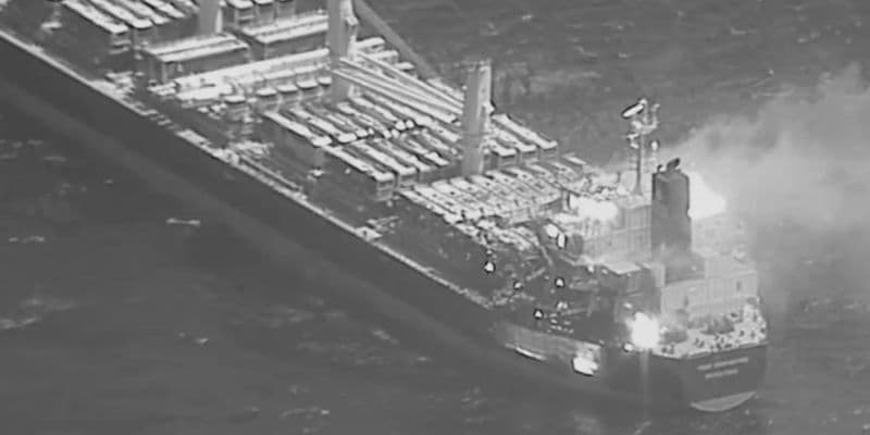Rebeldes huties - Foto de US Central Command