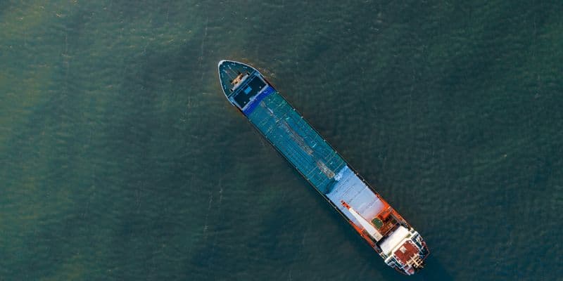 Barco cargero