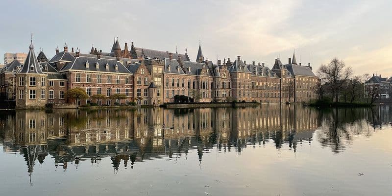 La renovación del Binnenhof alcanza 2.000 millones de euros