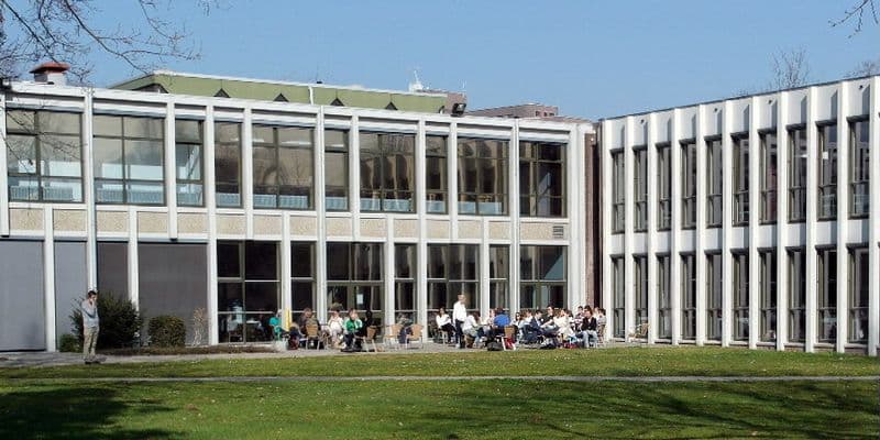 Escuela de hostelería en Maastricht - Foto de Kleon3 en Wikimedia Commons