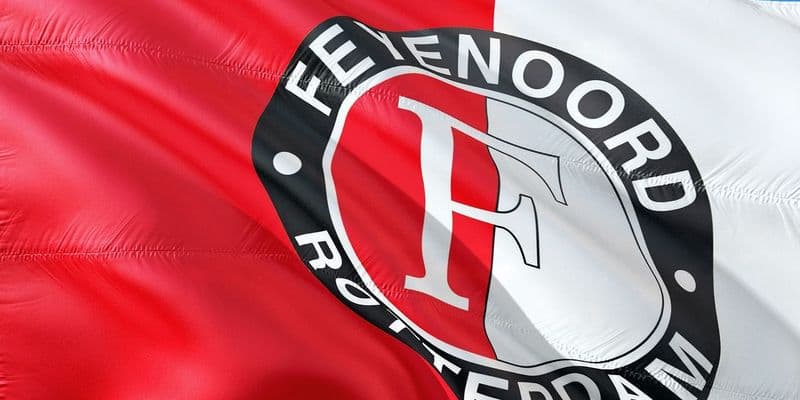 Feyenoord nombra a Brian Priske como nuevo entrenador