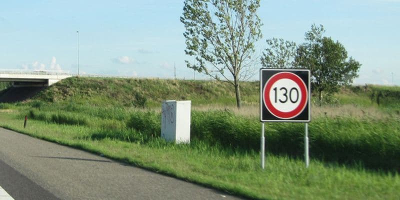 Holanda considera aumentar el límite de velocidad a 130 km/h