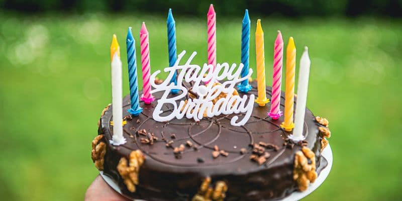 Tarta de cumpleaños - Foto de Imants Kaziļuns en Unsplash