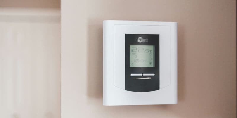 Termostato con temperatura