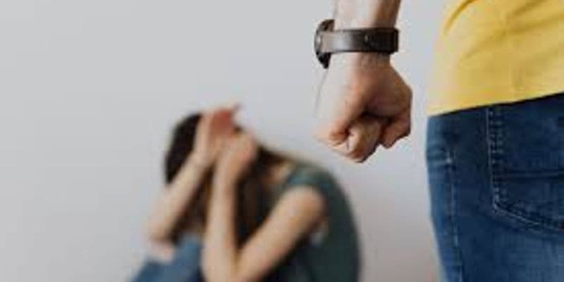 Violencia contra mujer