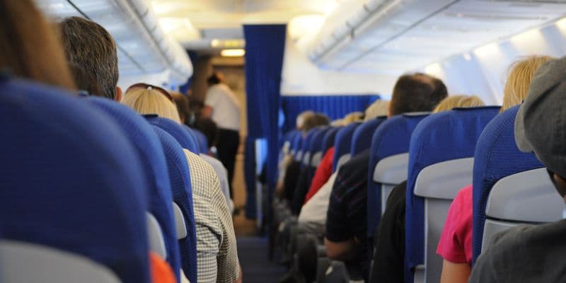 Pasajeros en un vuelo