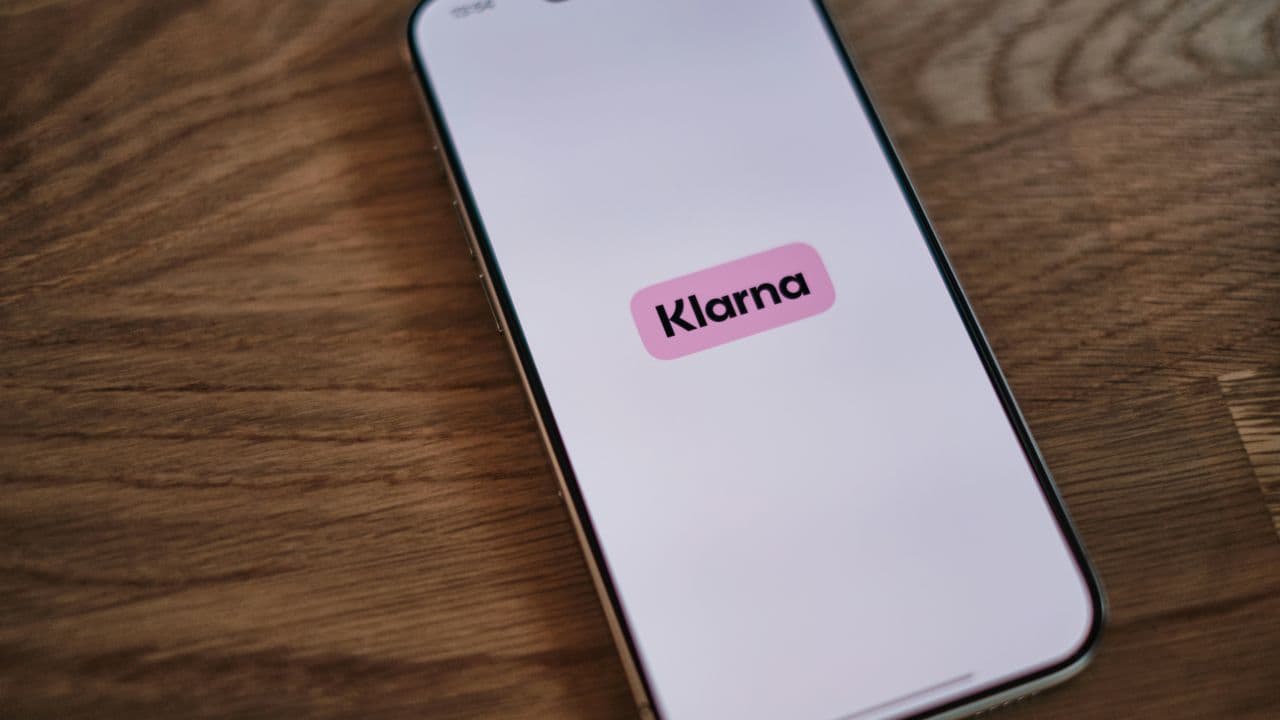 App Klarna en un teléfono