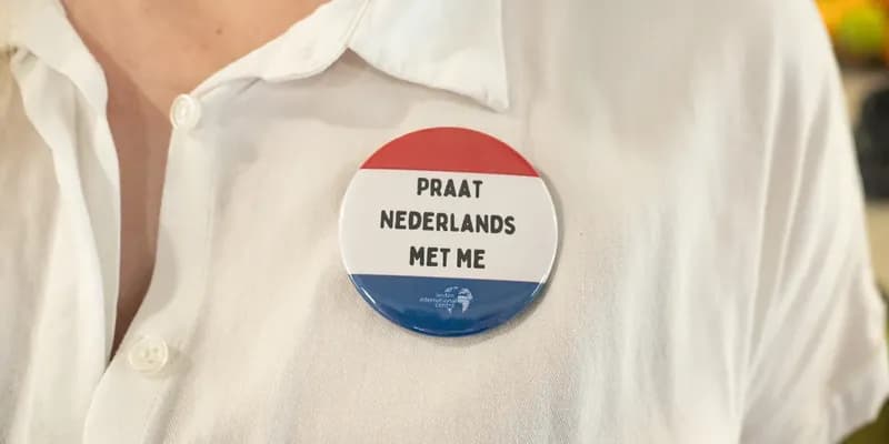 Praat Nederlands: expats en Leiden podrán practicar neerlandés