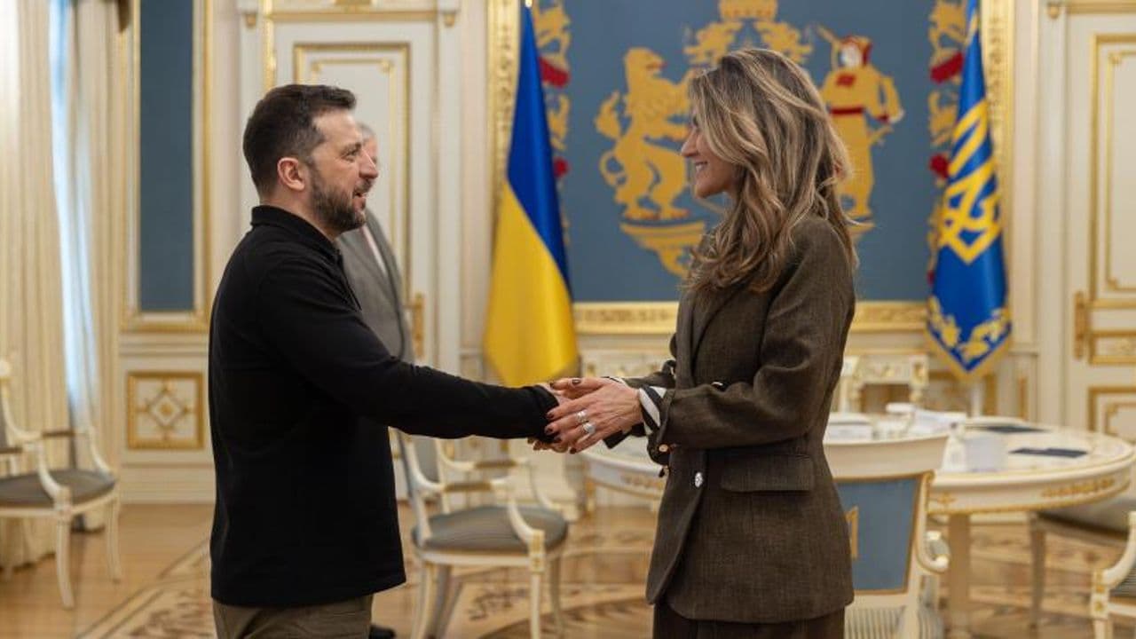 Dilan Yeşilgöz y Volodymyr Zelenskyy