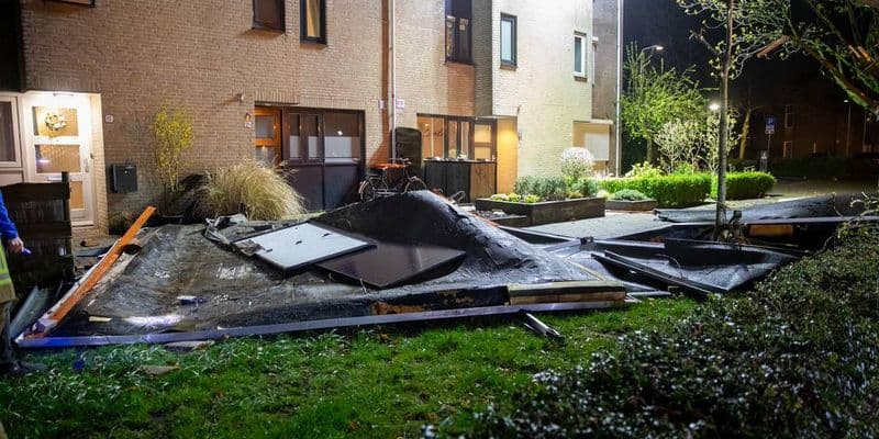 Los fuertes vientos en Países Bajos causan daños y accidentes