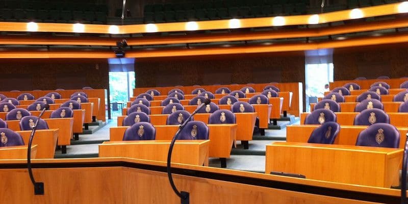 Países Bajos activa fase 1 del plan energético con 967 millones