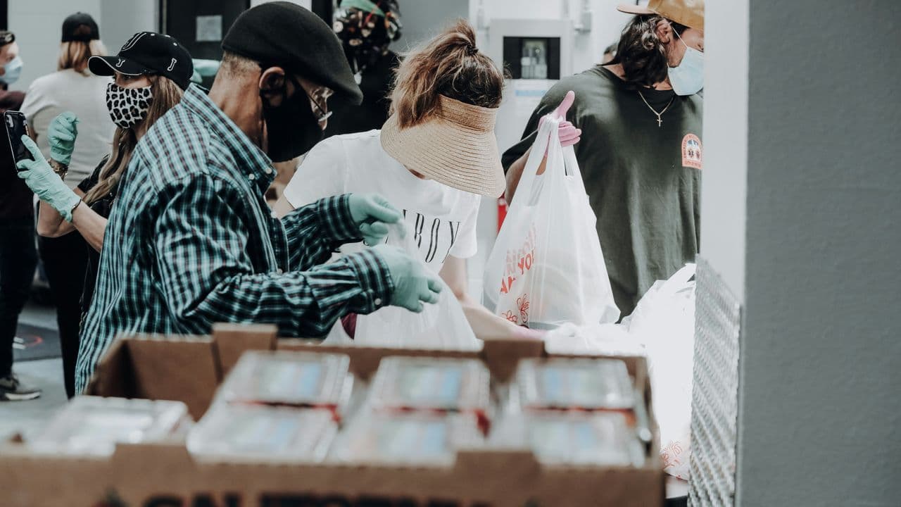Voluntariados en un banco de alimentos